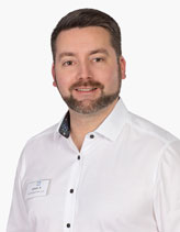 Kevin Hartje Kevin Hartje - Mitarbeiter der Augenarztpraxis Dr. Hartje