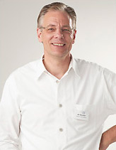 Michael Krömker - Mitarbeiter der Augenarztpraxis Dr. Hartje und Dr. Drömann