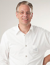 Michael Krömker Michael Krömker - Mitarbeiter der Augenarztpraxis Dr. Hartje